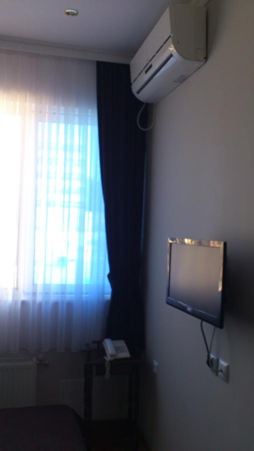 Hotel Mimoza Razgrad ภายนอก รูปภาพ