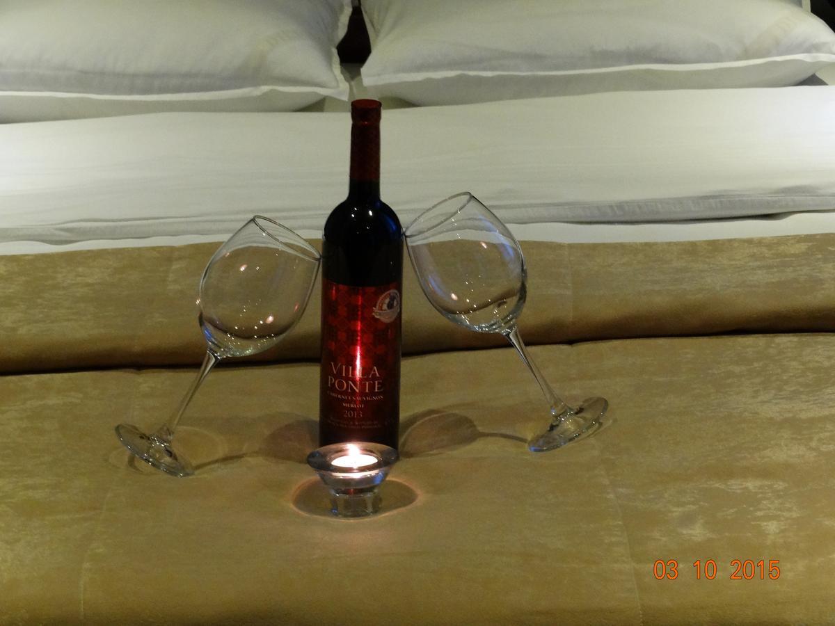 Hotel Mimoza Razgrad ภายนอก รูปภาพ